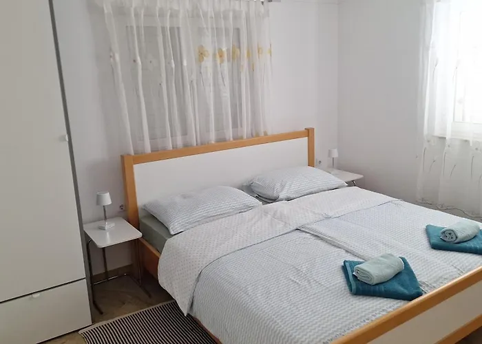 Scoppa 5 アパート